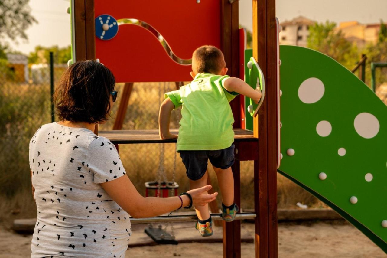 Slow Life Camping Venta Del Moro מראה חיצוני תמונה